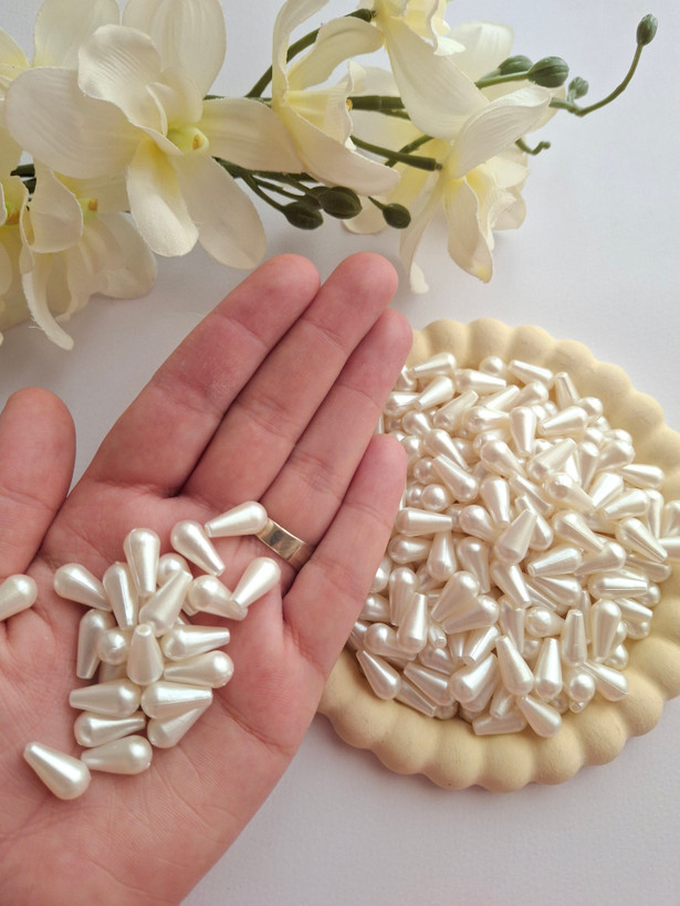 اشکی مرواریدی پلاستیکی شیری