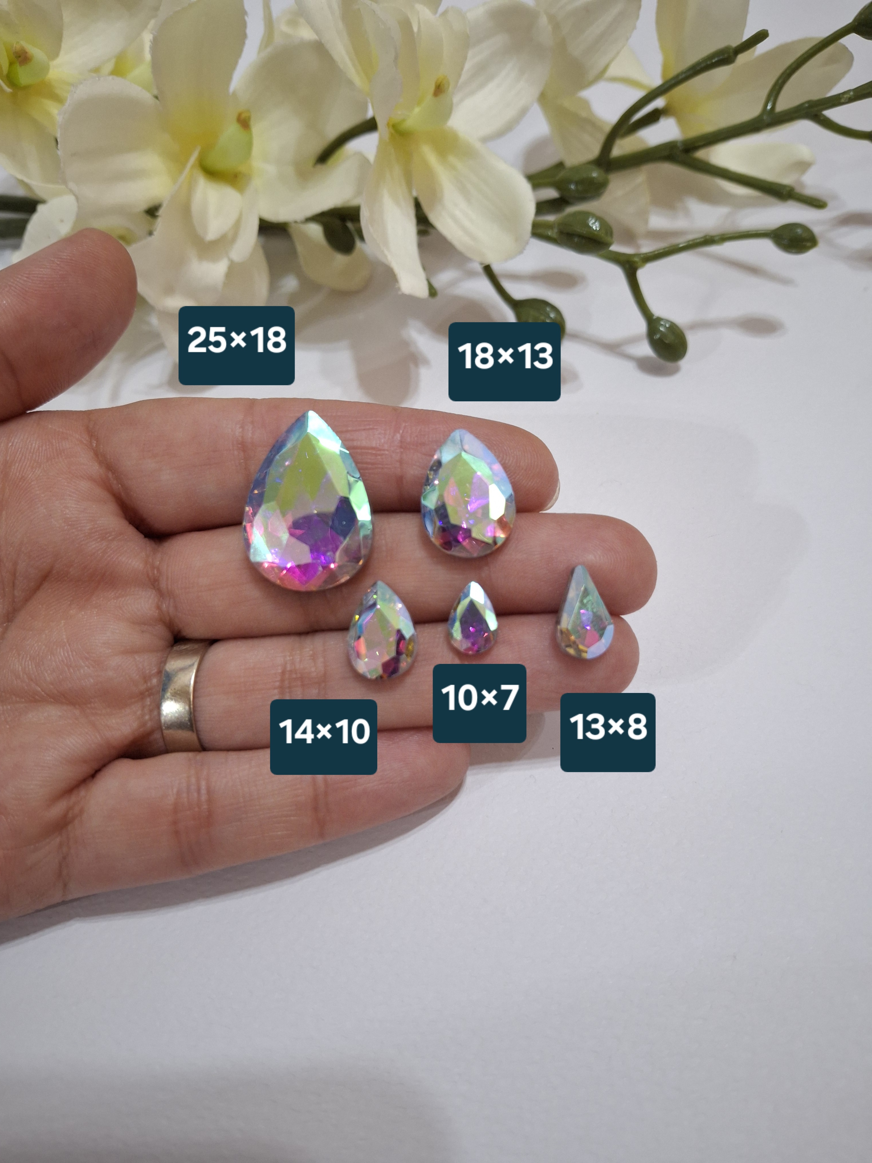 سنگ اشکی هفت رنگ