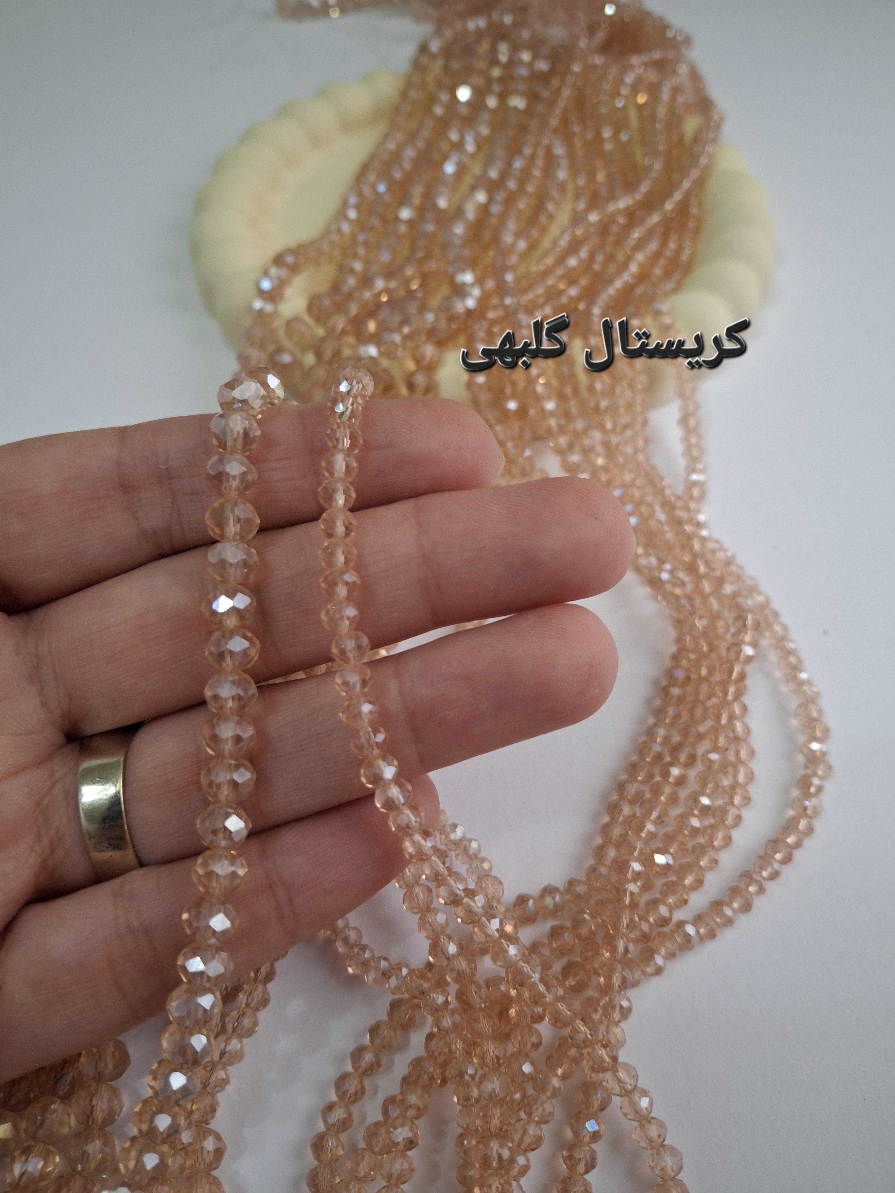 کریستال گلبهی