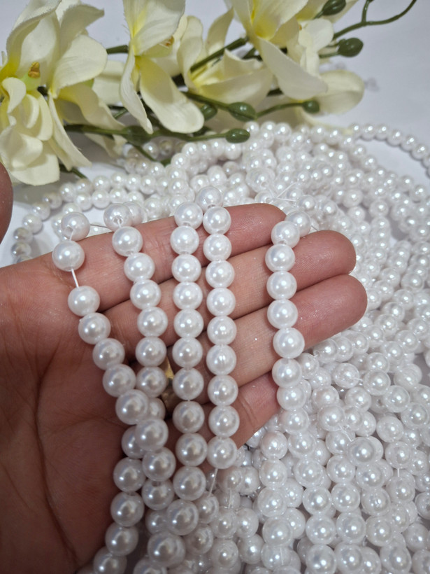 مروارید سفید پلاستیکی