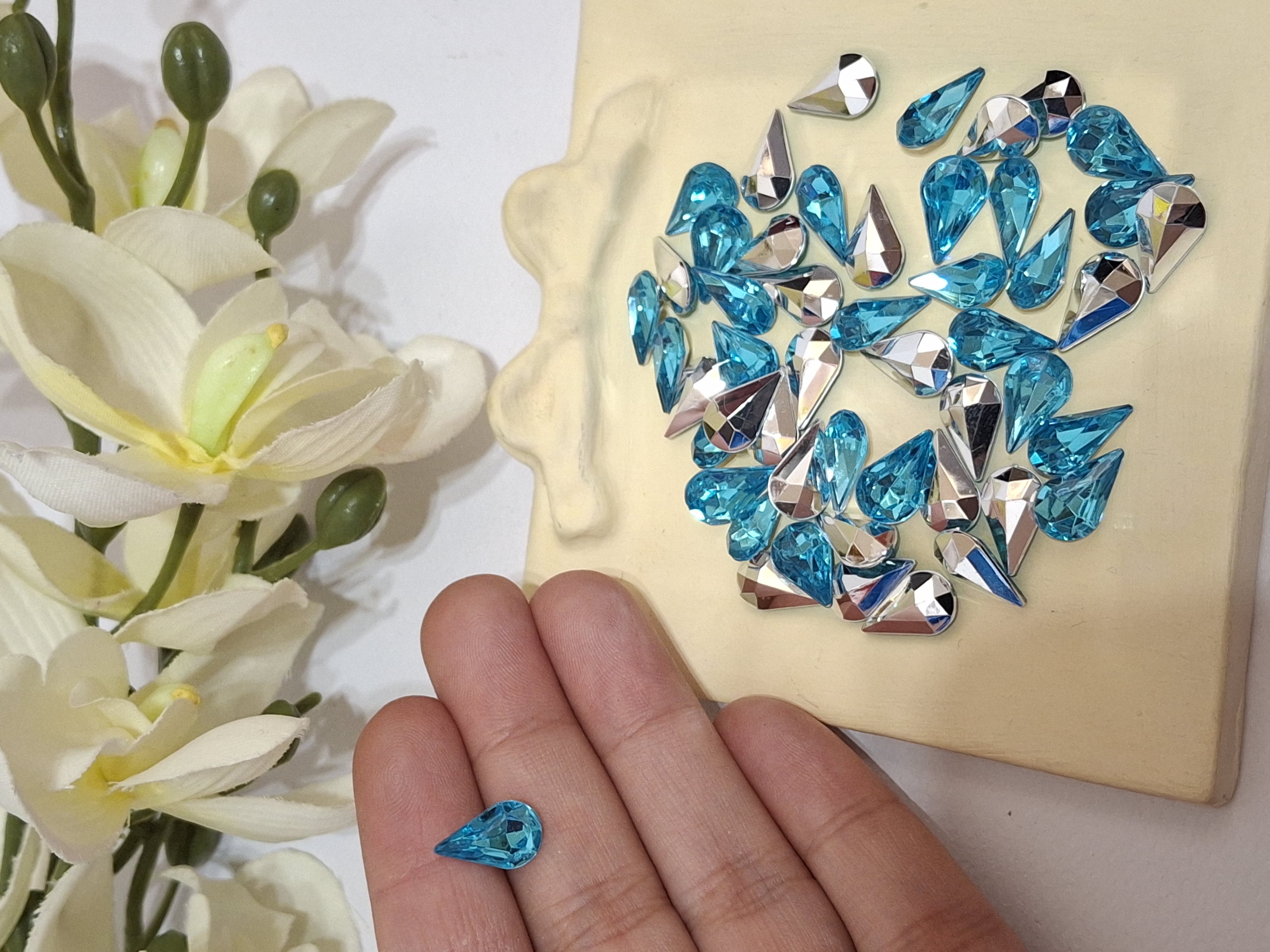 اشکی 8×13 آبی آسمانی پلاستیکی
