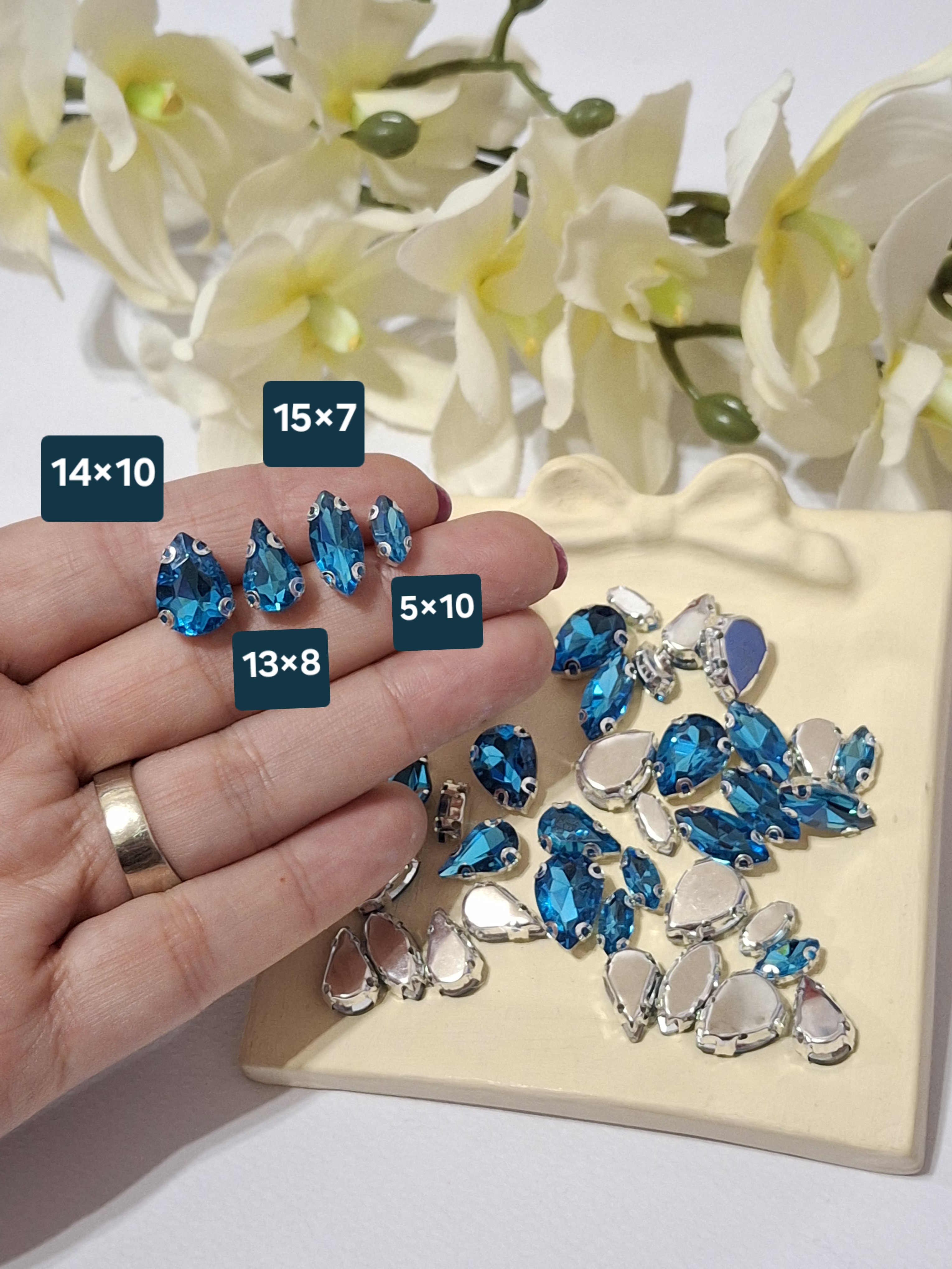 سنگ با پایه آبی فیزوزه ای